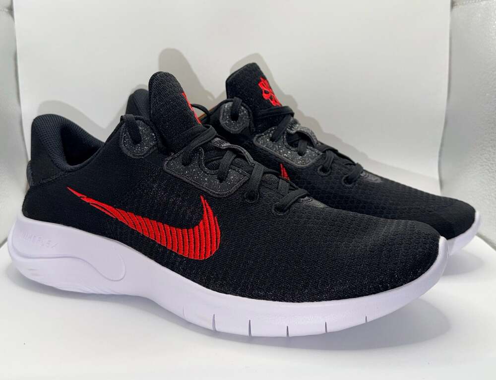 Nike Flex Experience Run 11 Next Nature Men's Size 10.5 Black Red Running Shoes
